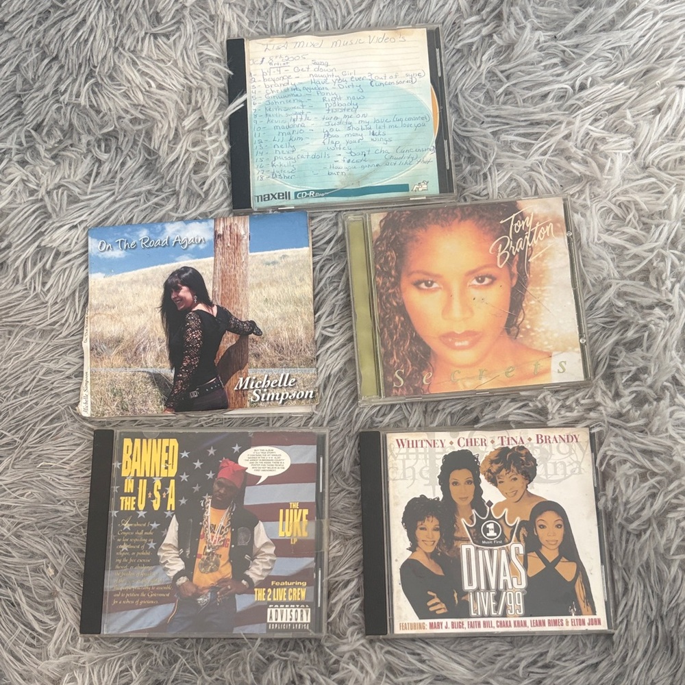 Assorted Music CD Lot - Pop & R&B Albums (Multicolor)